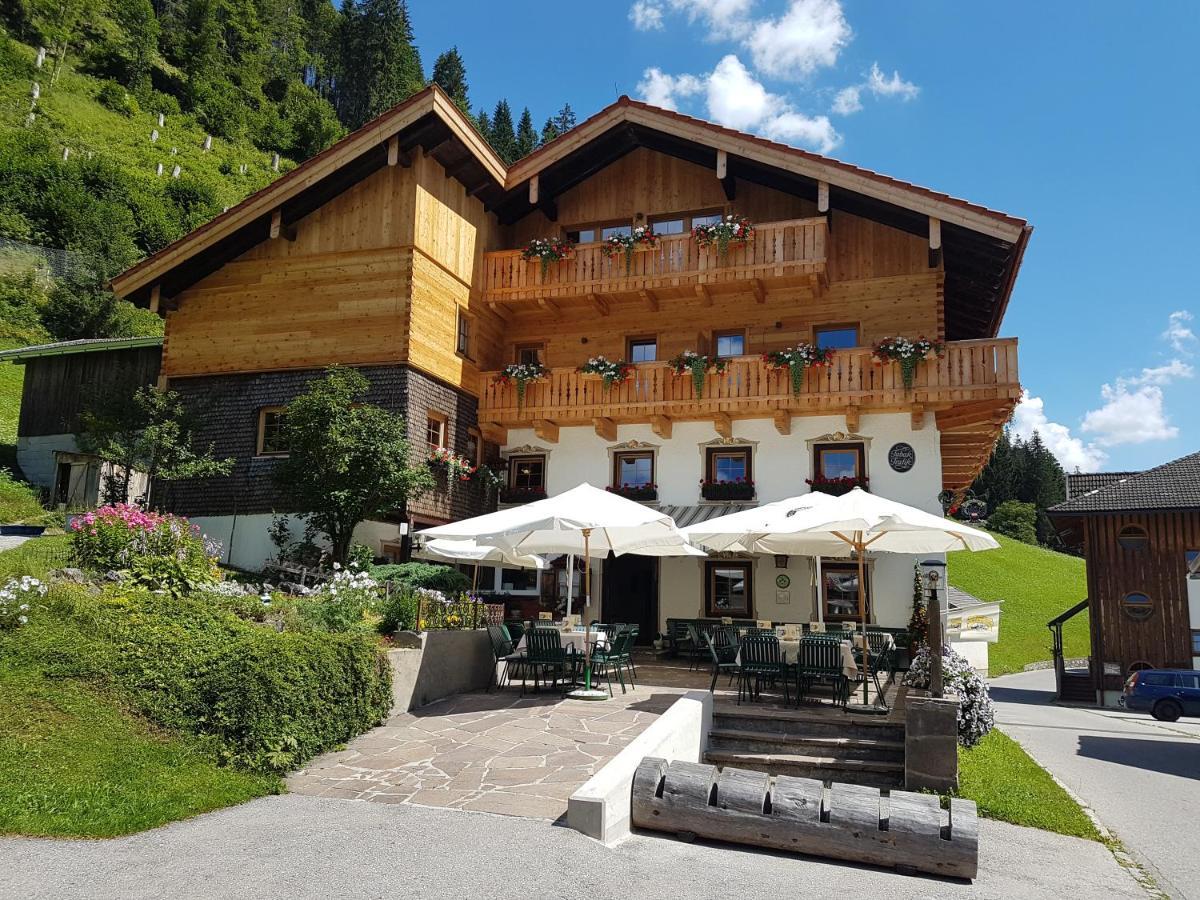 Landgasthof Adler Hinterhornbach Bagian luar foto