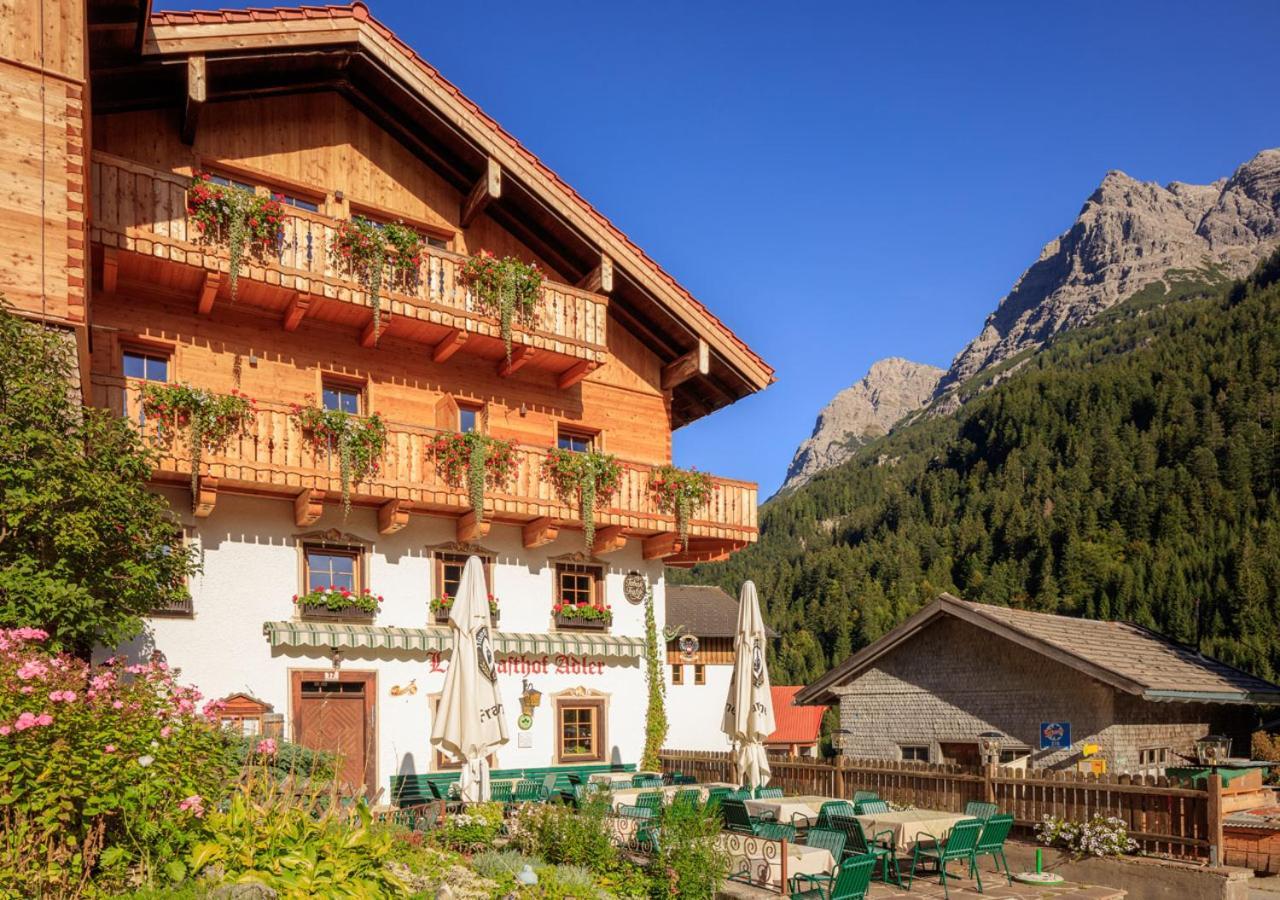Landgasthof Adler Hinterhornbach Bagian luar foto