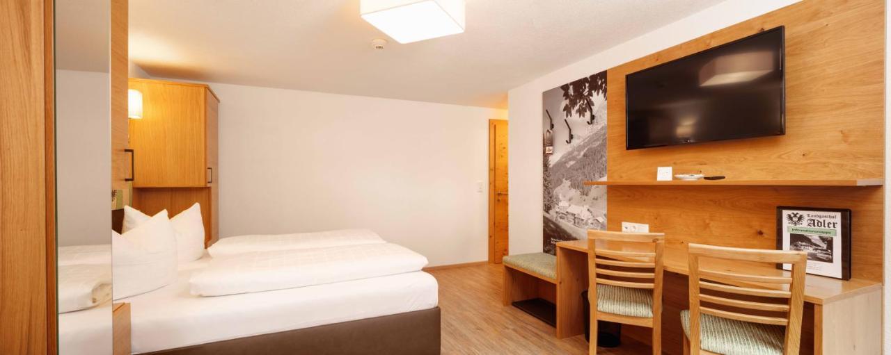 Landgasthof Adler Hinterhornbach Bagian luar foto